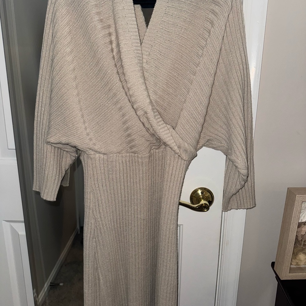 Boohoo Cream Ribbed Knit Sweater